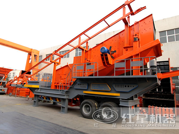 車載磕砂設(shè)備搭反擊式破碎機(jī) 車載磕砂設(shè)備搭反擊式破碎機(jī)