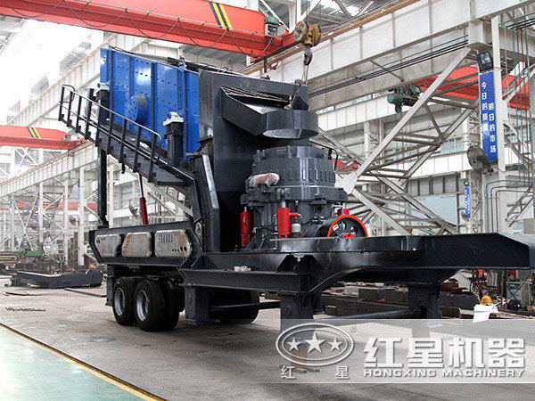 配圓錐破碎機(jī)的青石移動碎石機(jī) 配圓錐破碎機(jī)的青石移動碎石機(jī)