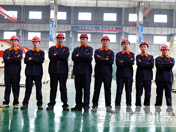 車載石子破碎機售后人員風(fēng)姿 車載石子破碎機售后人員風(fēng)姿