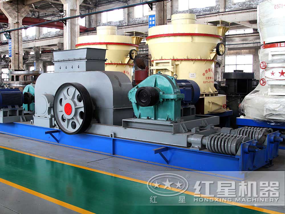 單齒輥破碎機(jī)生產(chǎn)車(chē)間圖 單齒輥破碎機(jī)生產(chǎn)車(chē)間圖