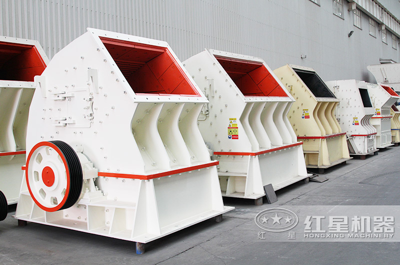 石灰石一次成型破碎的錘式破碎機(jī) 石灰石一次成型破碎的錘式破碎機(jī)