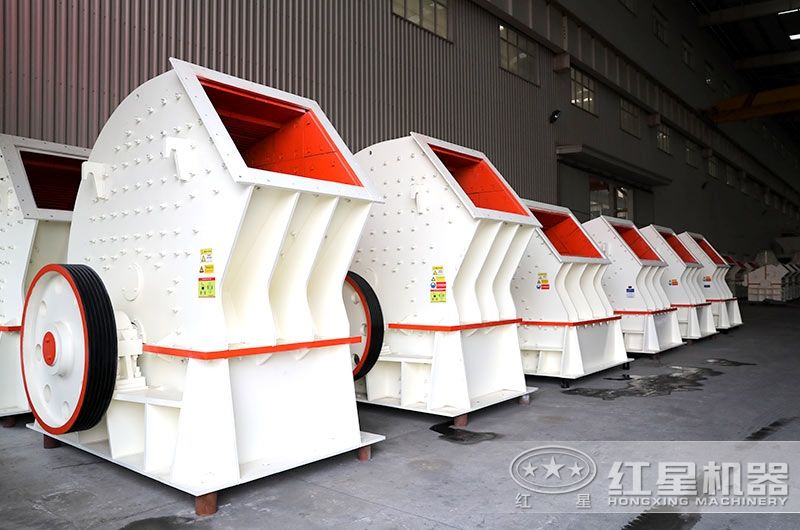 重錘式粉碎機(jī)，進(jìn)料口大，處理量高