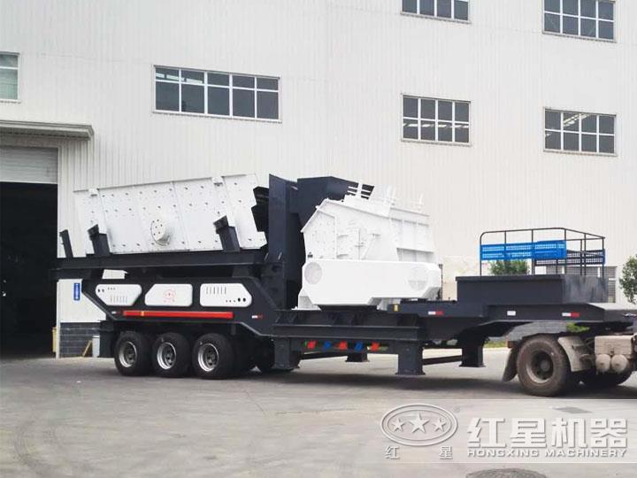 反擊破移動破碎機、二段破碎粒度均勻,產量高 反擊破移動破碎機、二段破碎粒度均勻,產量高