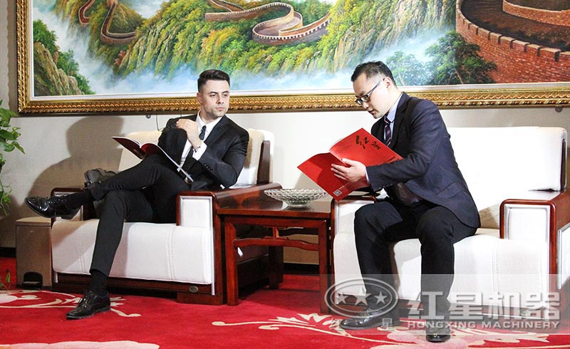 現(xiàn)場為客戶量身推選適合的設(shè)備型號規(guī)格 現(xiàn)場為客戶量身推選適合的設(shè)備型號規(guī)格