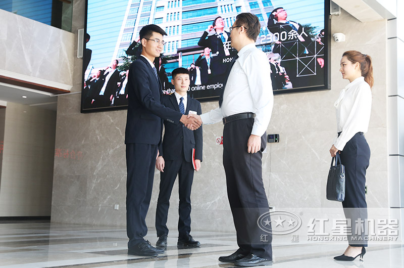 石頭碎沙生產(chǎn)線方案,廠家有專業(yè)人員設(shè)計(jì) 石頭碎沙生產(chǎn)線方案,廠家有專業(yè)人員設(shè)計(jì)