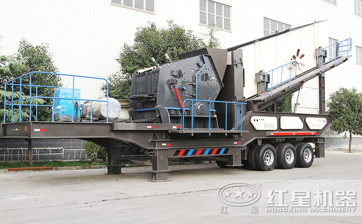 反擊破+振動(dòng)篩移動(dòng)破碎站，細(xì)碎+篩分 