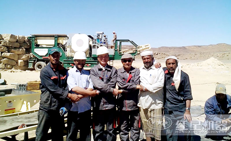 時產(chǎn)500噸的固定機(jī)制砂石骨料生產(chǎn)線現(xiàn)場 時產(chǎn)500噸的固定機(jī)制砂石骨料生產(chǎn)線現(xiàn)場