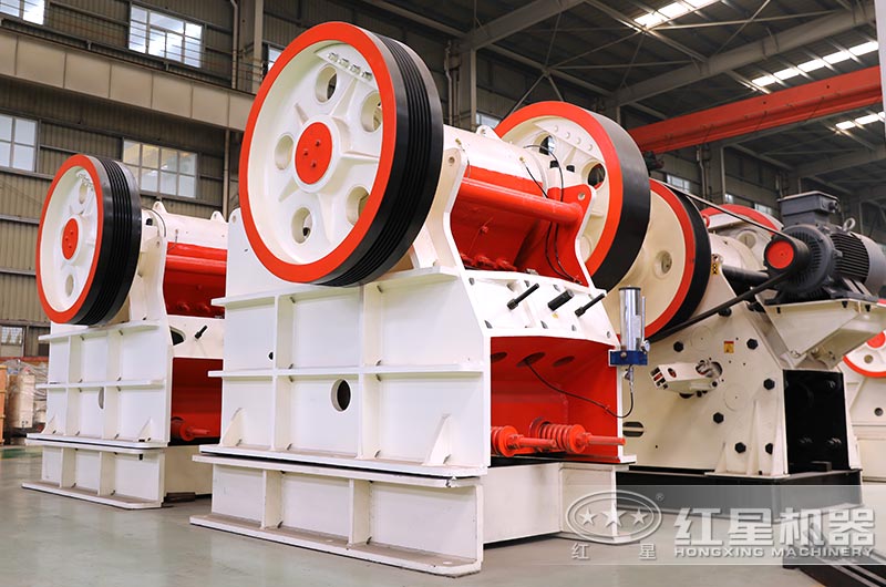 顎式石頭破碎機(jī)設(shè)備圖片 顎式石頭破碎機(jī)設(shè)備圖片