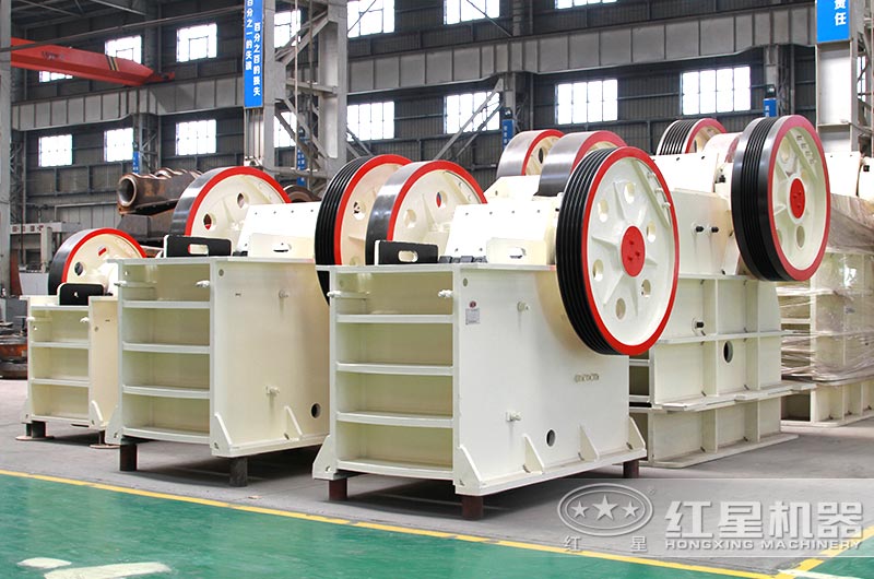 顎式破碎機設(shè)備圖片 顎式破碎機設(shè)備圖片