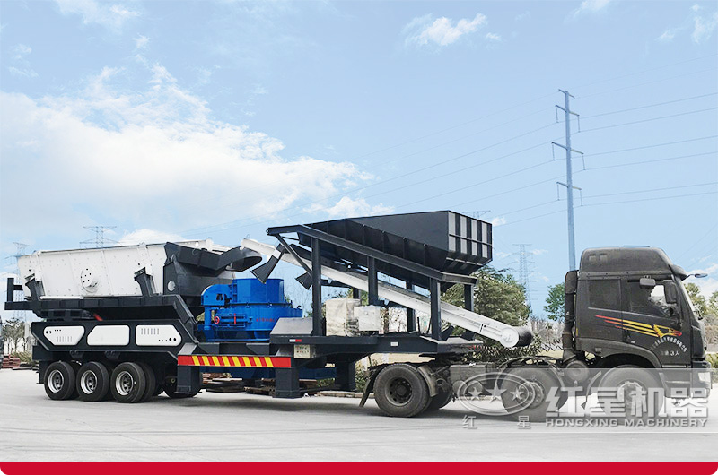 沖擊式輪胎移動破碎站圖片 沖擊式輪胎移動破碎站圖片