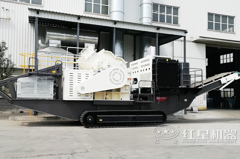 小型移動治沙機圖片，履帶式