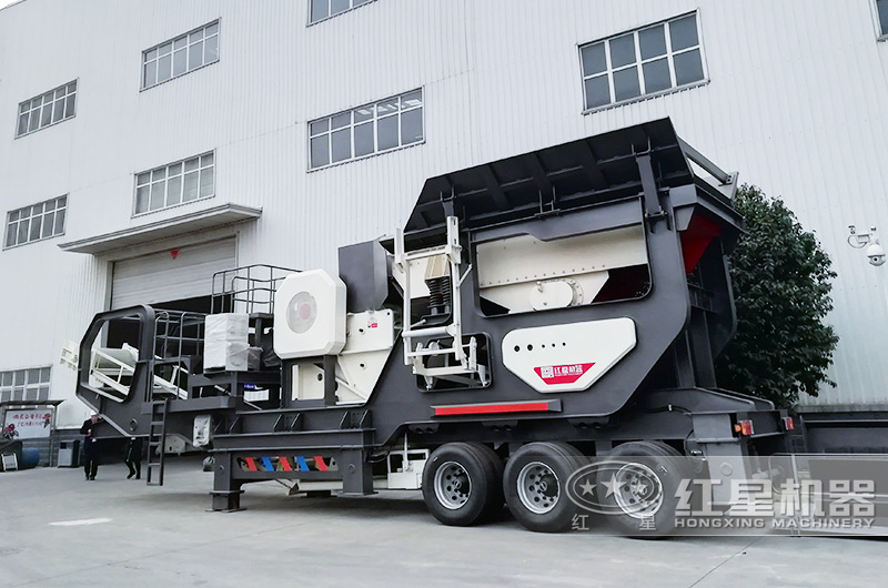 移動(dòng)顎式碎石機(jī)圖片 移動(dòng)顎式碎石機(jī)圖片