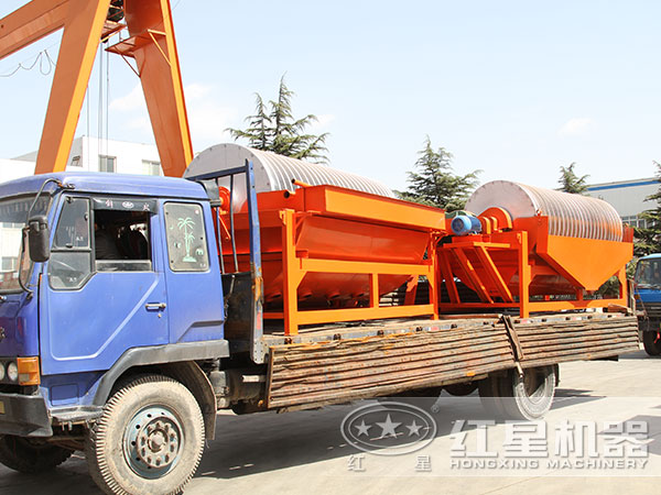 赤鐵礦磁選機(jī)裝車發(fā)貨 赤鐵礦磁選機(jī)裝車發(fā)貨