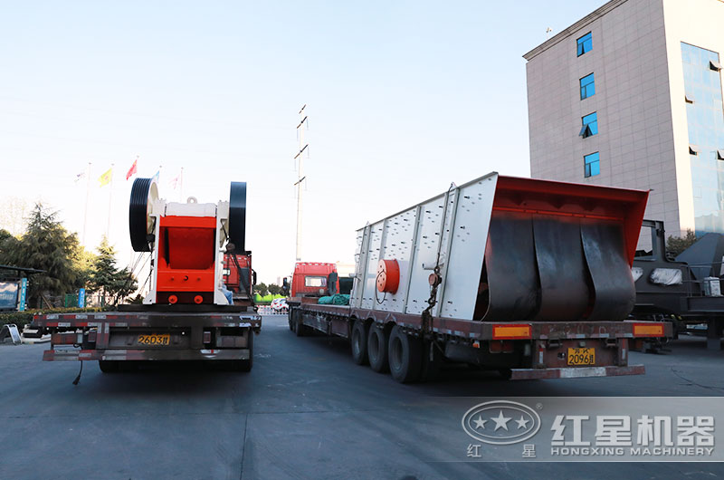 時產800噸青石破碎制沙生產線設備發貨 時產800噸青石破碎制沙生產線設備發貨