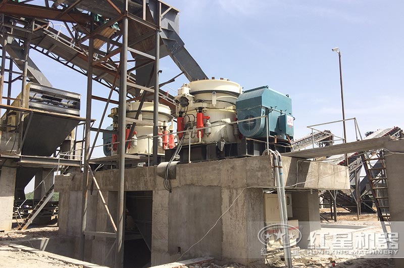 hp500圓錐破碎機作業(yè)現(xiàn)場圖 hp500圓錐破碎機作業(yè)現(xiàn)場圖