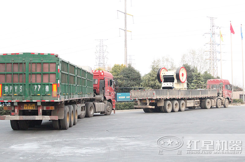 日產(chǎn)五萬噸石子破碎生產(chǎn)線設(shè)備發(fā)貨 日產(chǎn)五萬噸石子破碎生產(chǎn)線設(shè)備發(fā)貨