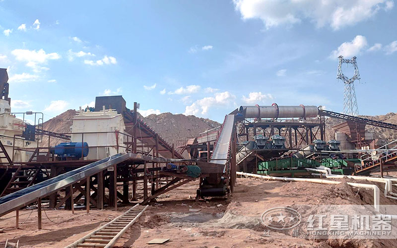 固定式建筑垃圾粉碎設備現(xiàn)場 固定式建筑垃圾粉碎設備現(xiàn)場