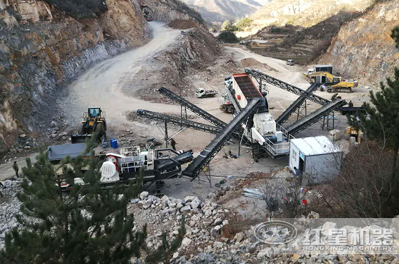 河南客戶(hù)移動(dòng)式碎石破碎機(jī)工作現(xiàn)場(chǎng) 河南客戶(hù)移動(dòng)式碎石破碎機(jī)工作現(xiàn)場(chǎng)