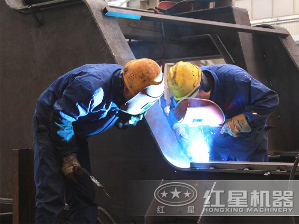 1818大細碎機做工 1818大細碎機做工