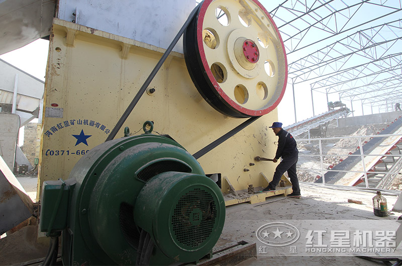 鄂式破碎機維護保養 鄂式破碎機維護保養