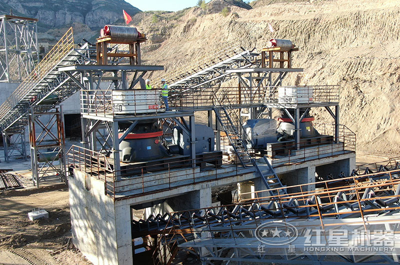 山西河卵石破碎現(xiàn)場 山西河卵石破碎現(xiàn)場