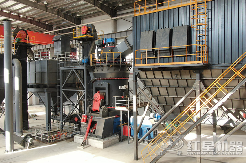 日產300噸石膏粉生產現場 日產300噸石膏粉生產現場